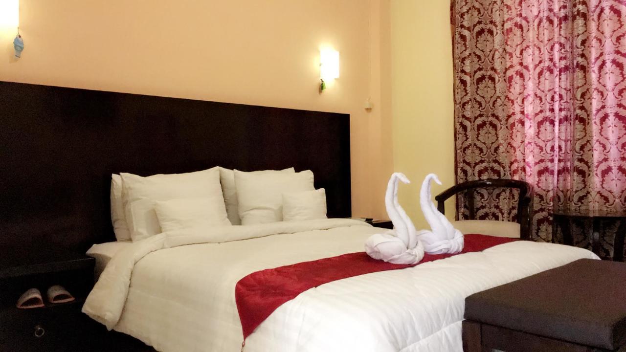 Syafira Hotel Langgur Kültér fotó